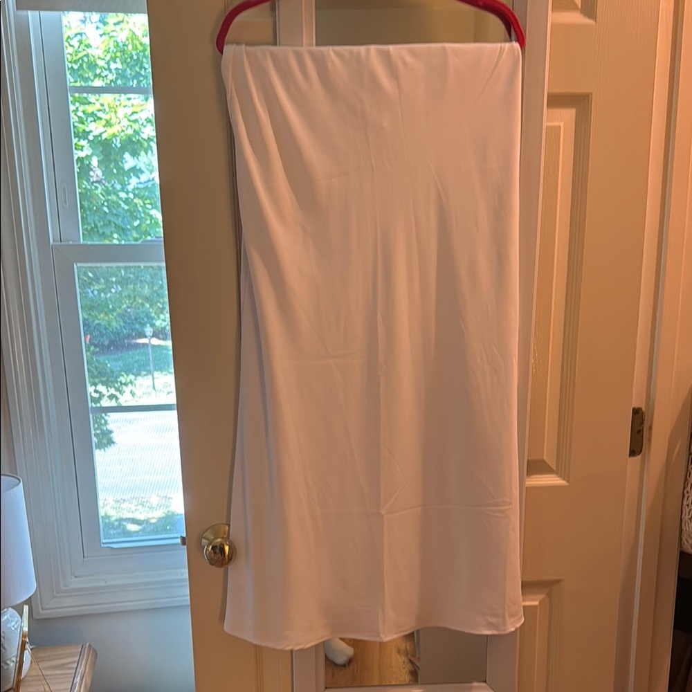 Abercrombie & Fitch White Midi Resort Skirt